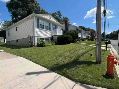 Lawn Care service in Gaithersburg, 20877