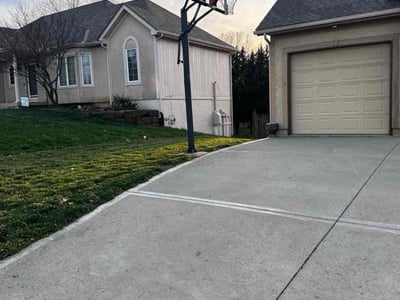 Lawn Care service in Westbrook, 04092
