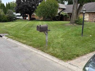 Lawn Care service in Carnegie, 15106