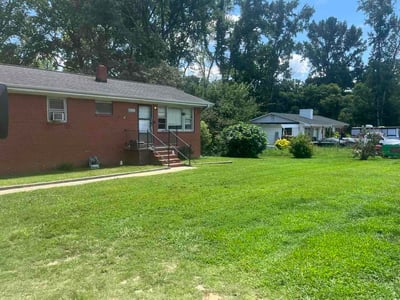 Lawn Care service in Supply, 28462