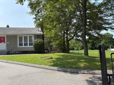 Lawn Care service in Norwich, 06360