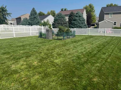 Lawn Care service in Sioux Falls, 57104