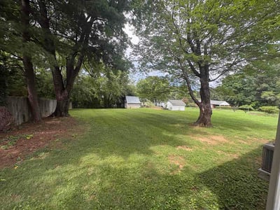 Lawn Care service in Roanoke, 24018