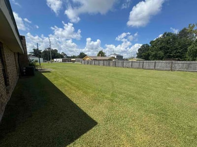 Lawn Care service in Sulphur, 70663