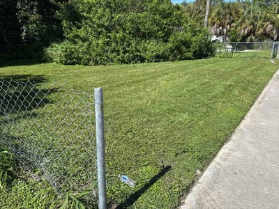 Lawn Care service in Los Banos, 93635
