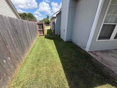 Lawn Care service in Temple, 76501