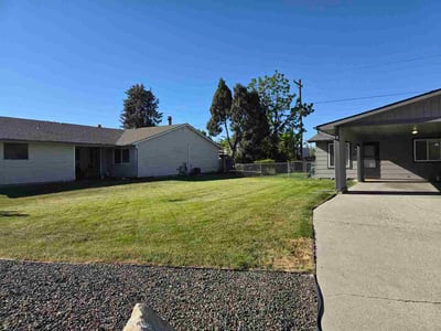 Lawn Care service in Caldwell, 83605