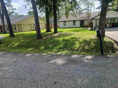 Lawn Care service in Lake Charles, 70601