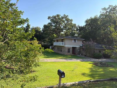Lawn Care service in Orange Beach, 36561