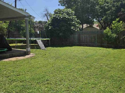 Lawn Care service in Spicewood, 78669