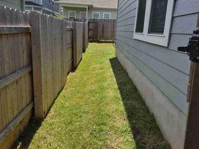 Lawn Care service in Wells Branch, 78728