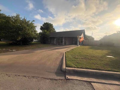 Lawn Care service in Lockhart, 78644