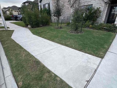 Lawn Care service in Buda, 78610