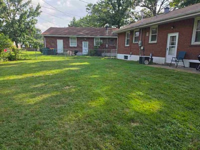 Lawn Care service in Sullivan, 63080