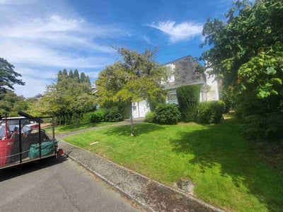 Lawn Care service in Graham, 98338