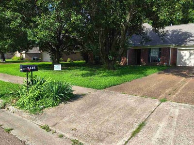 Lawn Care service in Bartlett, 38134