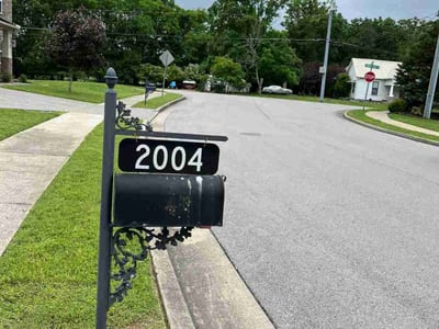 Lawn Care service in White Bluff, 37187