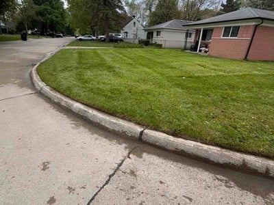 Lawn Care service in Auburn Hills, 48326