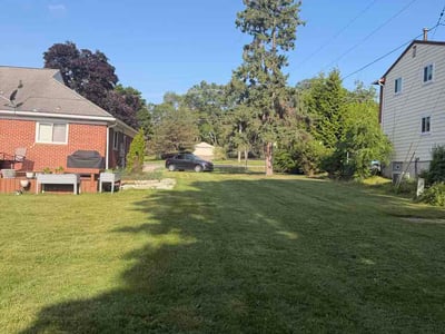 Lawn Care service in Walled Lake, 48390