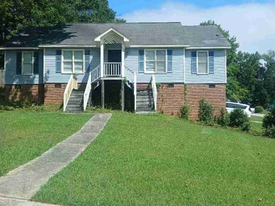 Lawn Care service in Leesville, 29070