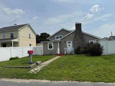 Lawn Care service in Swansea, 02777