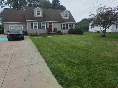 Lawn Care service in Cherry Hill, 16401