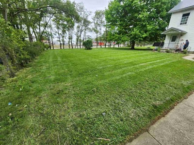 Lawn Care service in Eau Claire, 54701