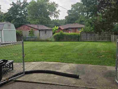 Lawn Care service in Jeffersonville, 47130