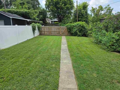 Lawn Care service in Wheeling, 26003