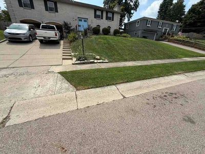 Lawn Care service in Beckley, 25813