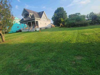 Lawn Care service in Sewickley, 15143
