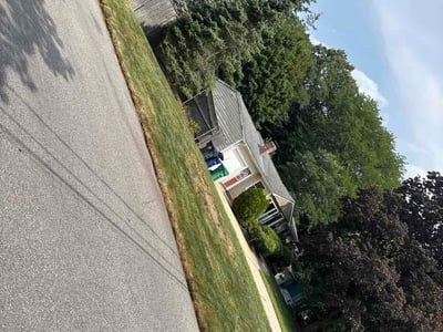 Lawn Care service in North Kingstown, 02852