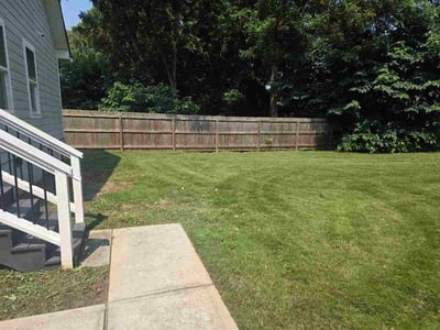 Lawn Care service in Branson, 65616