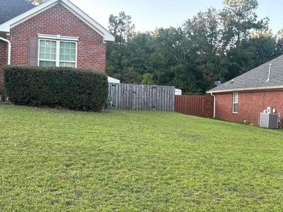 Lawn Care service in Augusta, 04330