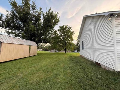 Lawn Care service in Kingston, 37763