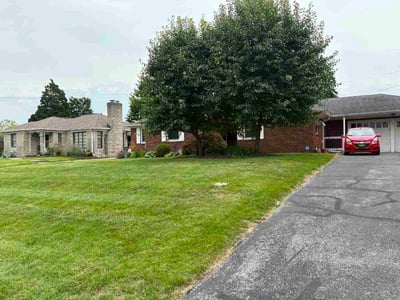 Lawn Care service in Ross Township, 15237