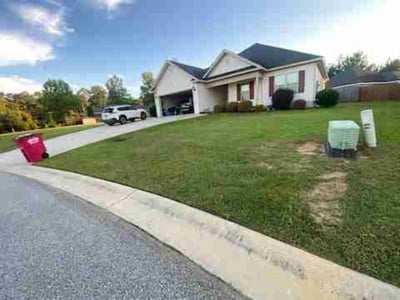 Lawn Care service in Flowery Branch, 30542