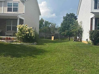 Lawn Care service in Charlestown, 47111