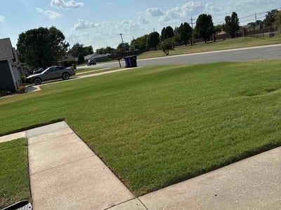 Lawn Care service in Oakhurst, 74107