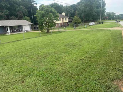 Lawn Care service in Tulare, 93274