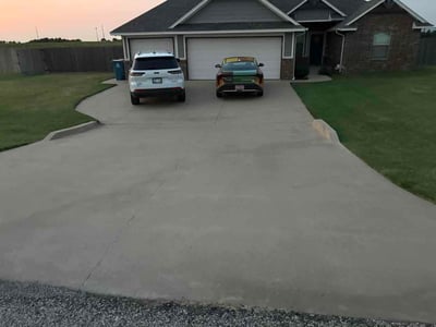 Lawn Care service in Tuttle, 73089