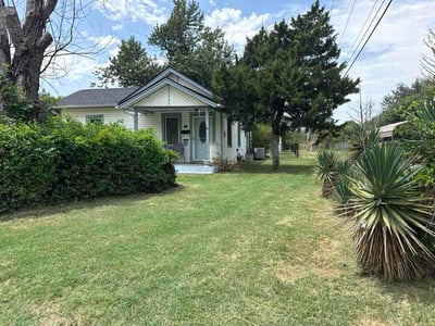 Lawn Care service in Tuttle, 73089