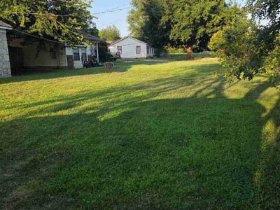 Lawn Care service in Midwest City, 73110
