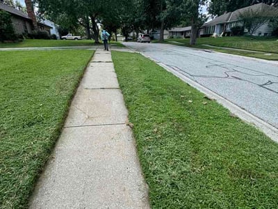 Lawn Care service in Gardner, 66030