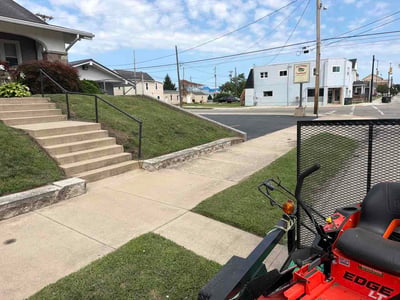 Lawn Care service in Piqua, 45356