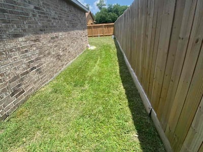 Lawn Care service in Bell Gardens, 90201
