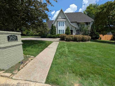 Lawn Care service in Vestavia Hills, 35216