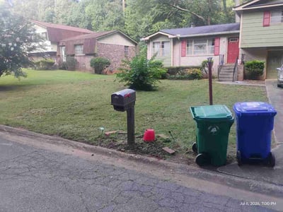 Lawn Care service in Beverly Hills, 90210