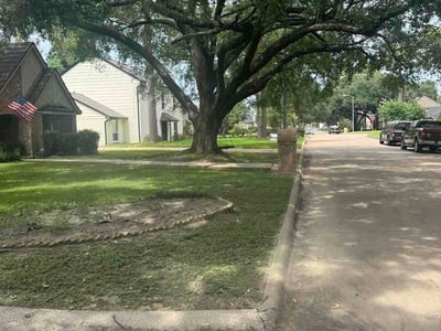 Lawn Care service in Moreno Valley, 92557