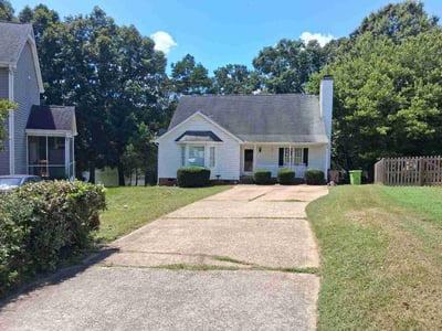 Lawn Care service in Piedmont Triad, 27523